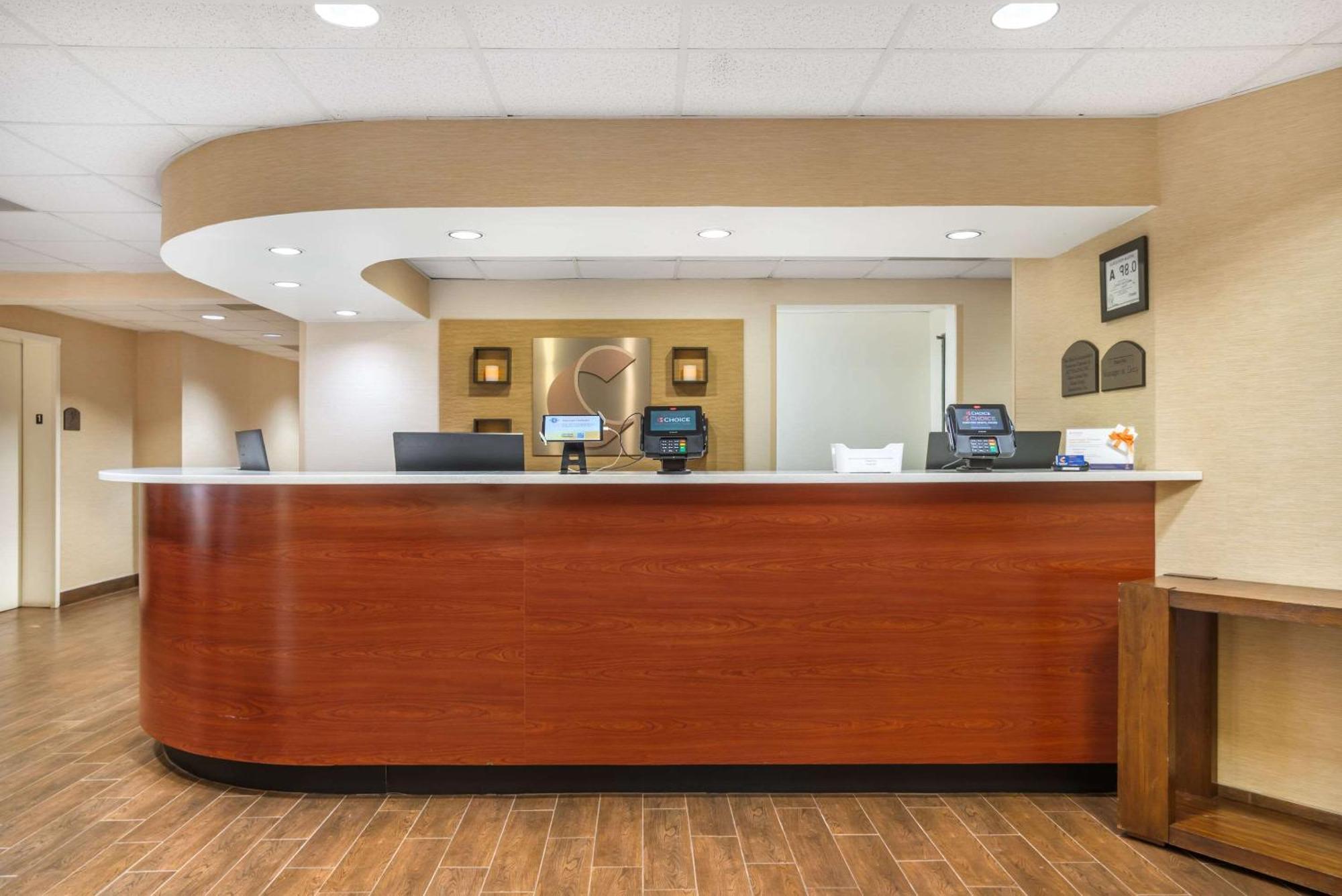 Comfort Inn & Suites Lake Norman Cornelius Extérieur photo
