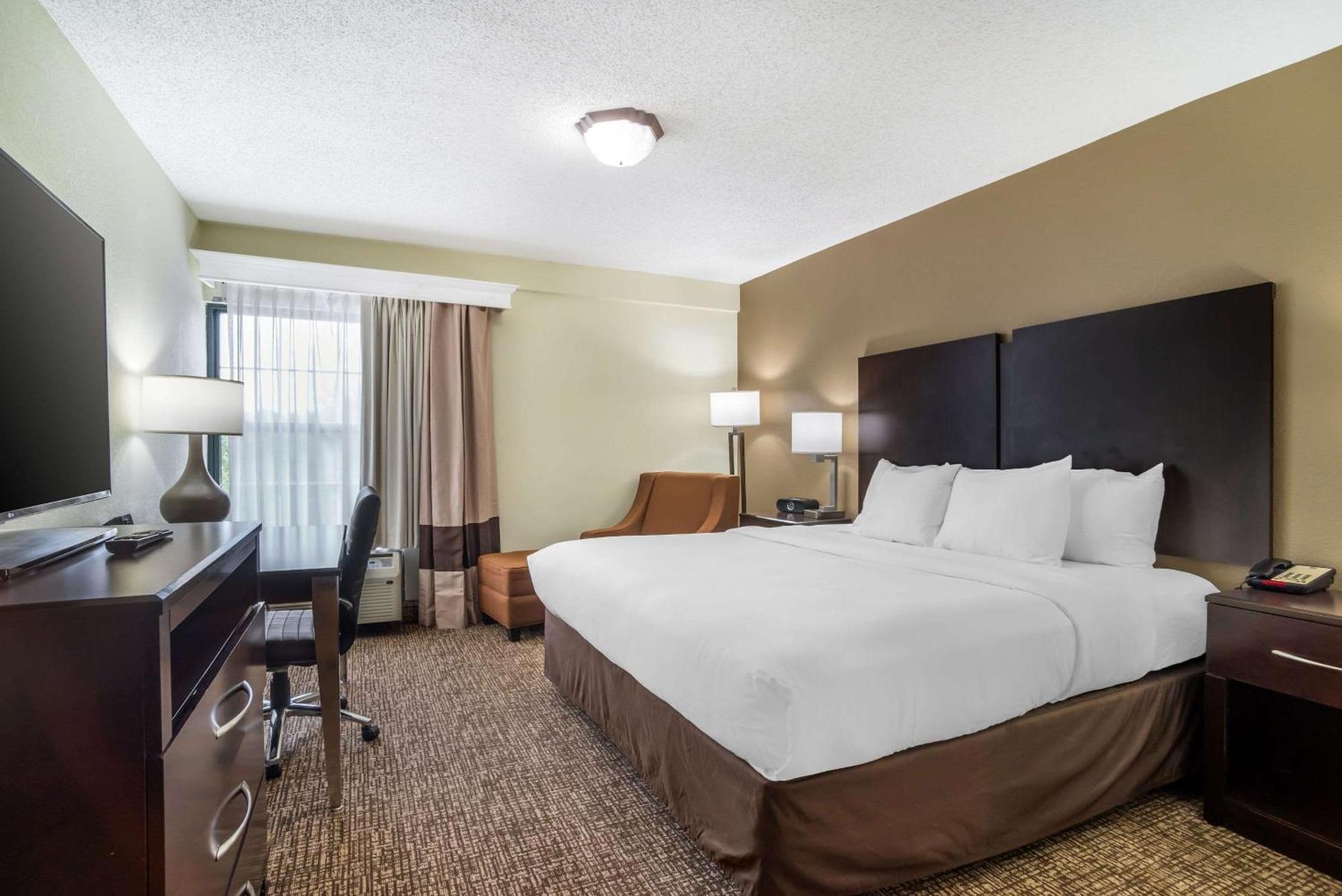 Comfort Inn & Suites Lake Norman Cornelius Extérieur photo