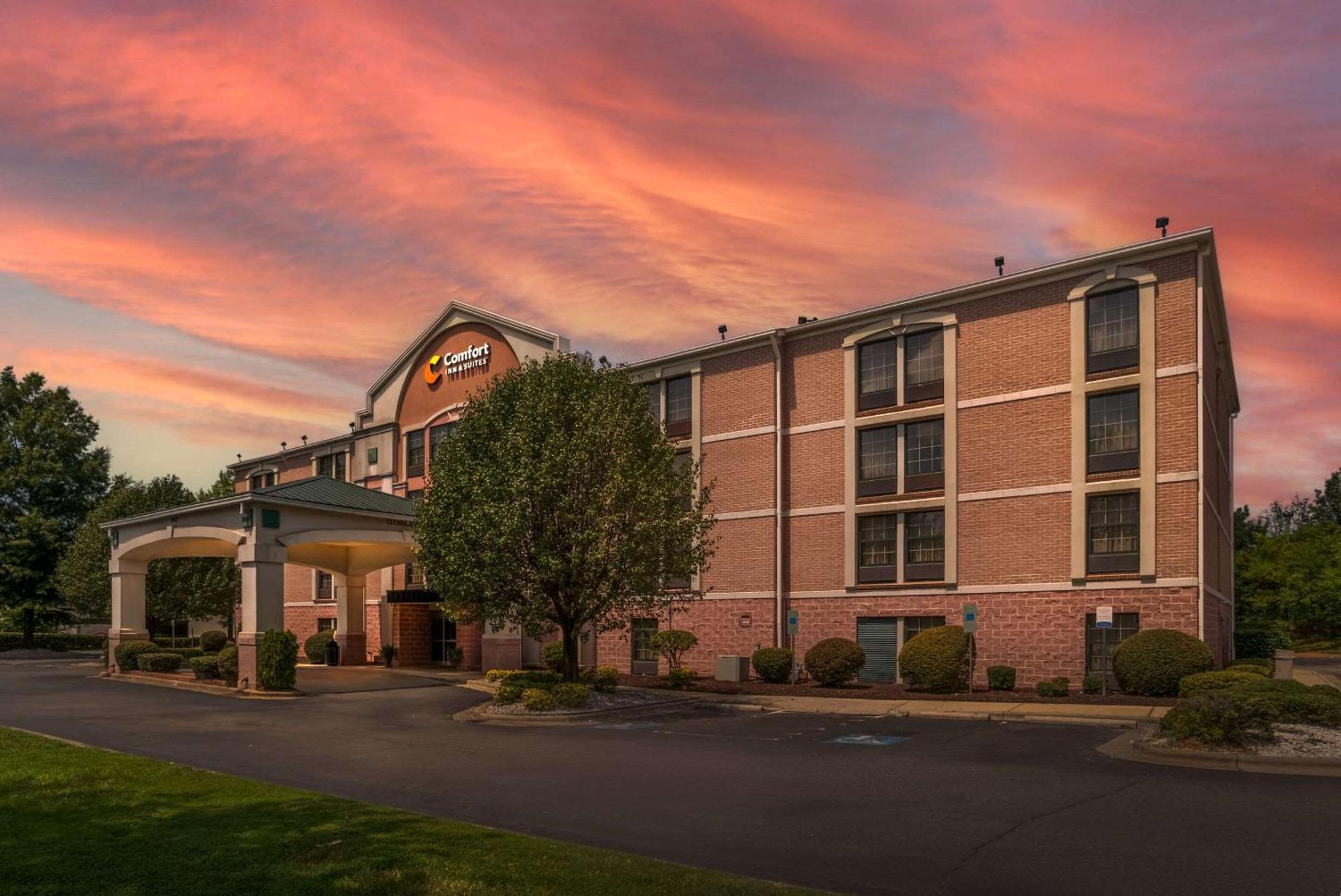 Comfort Inn & Suites Lake Norman Cornelius Extérieur photo