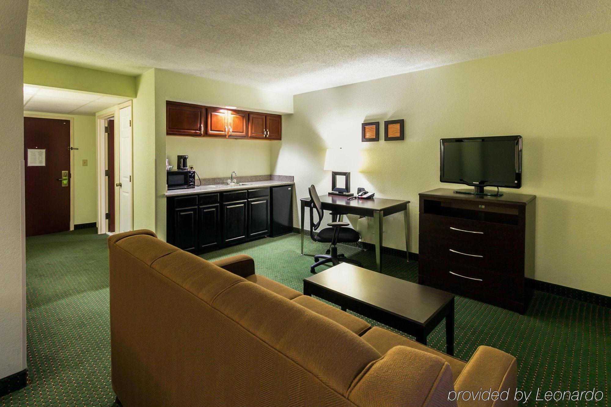 Comfort Inn & Suites Lake Norman Cornelius Extérieur photo