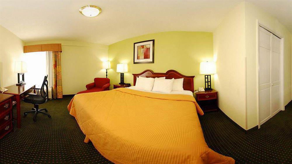 Comfort Inn & Suites Lake Norman Cornelius Extérieur photo